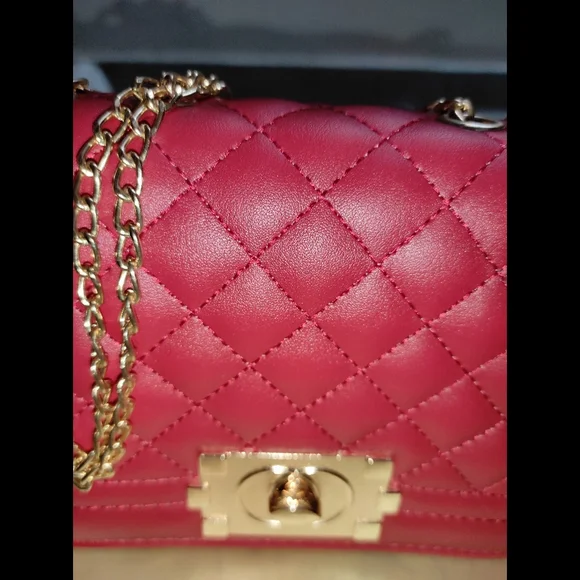 Red Bag (2 in 1 ) New with dustbag - Picture 4 of 16